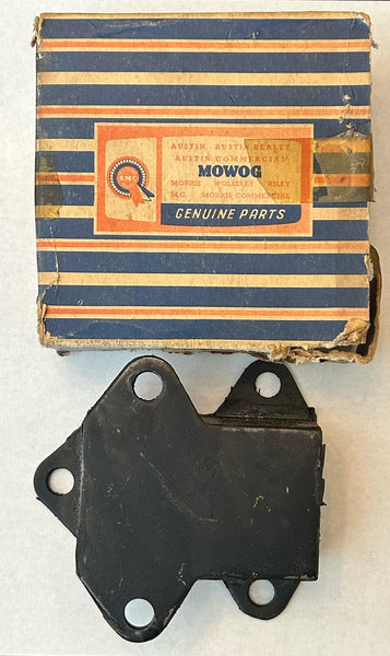 AUSTIN AMERICA MORRIS 1100 1300 RH ENGINE MOUNT NOS 22G418 22G198