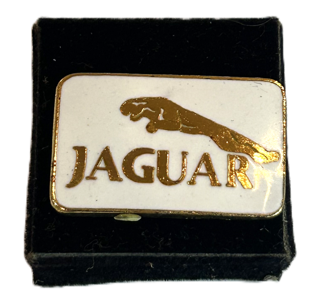 JAGUAR PIN - LAPEL PIN