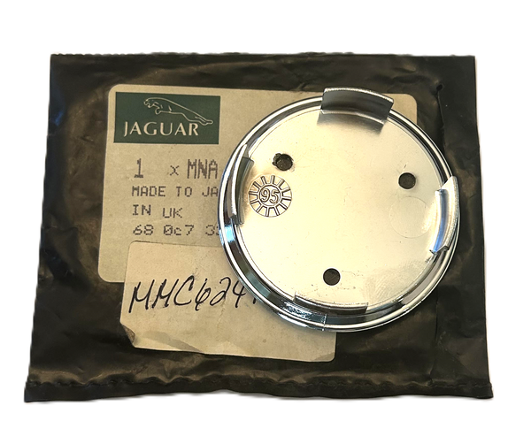 JAGUAR XJ 1988-2012 NOS WHEEL CENTER CAP MNA6249 BLACK/GOLD/SILVER