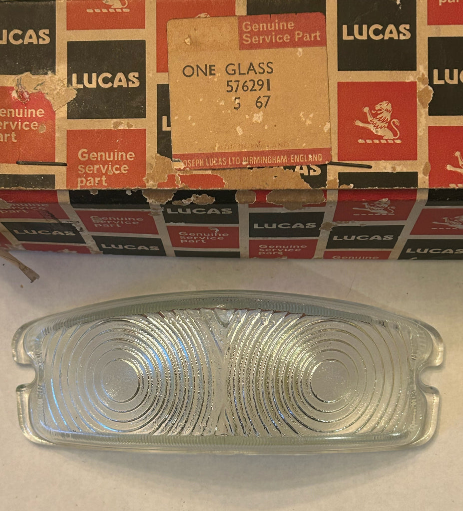 LUCAS 576291 NOS FRONT TURN AND PARK LENS CLEAR TRIUMPH HERALD SPITFIRE