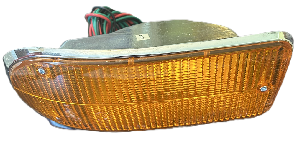 NOS LUCAS RH PARKING LAMP ASSEMBLY 56236 RARE