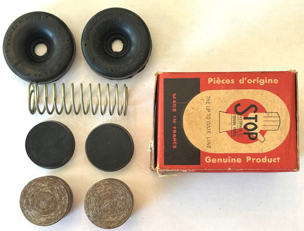 NOS WHEEL CYLINDER KIT 554016 PEUGEOT 404