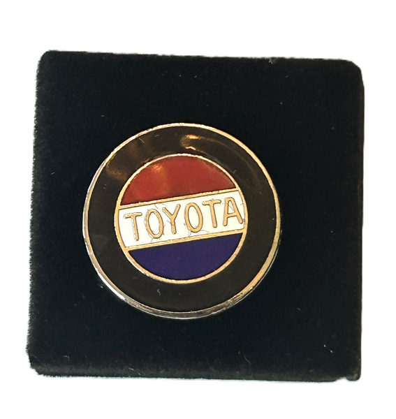 TOYOTA PIN - LAPEL PIN
