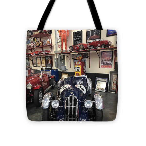 Classic Car Showroom Display MG - Tote Bag