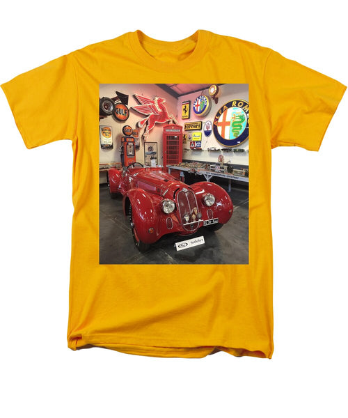 Classic Red Vintage Alfa Romeo - Men's T-Shirt  (Regular Fit)