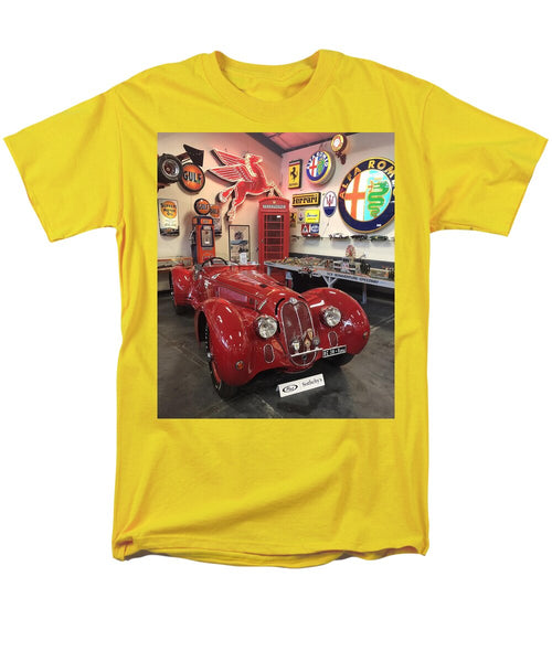 Classic Red Vintage Alfa Romeo - Men's T-Shirt  (Regular Fit)