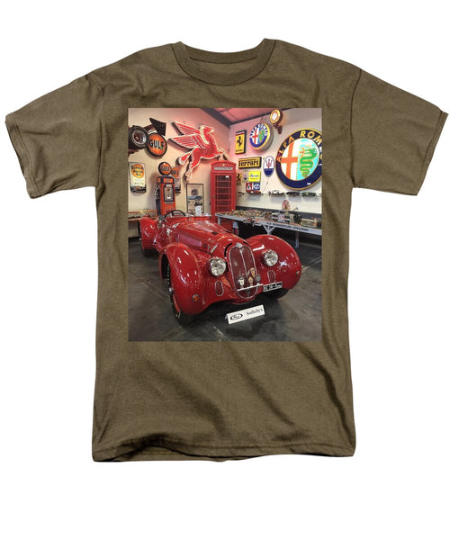 Classic Red Vintage Alfa Romeo - Men's T-Shirt  (Regular Fit)