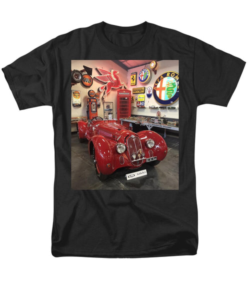Classic Red Vintage Alfa Romeo - Men's T-Shirt  (Regular Fit)