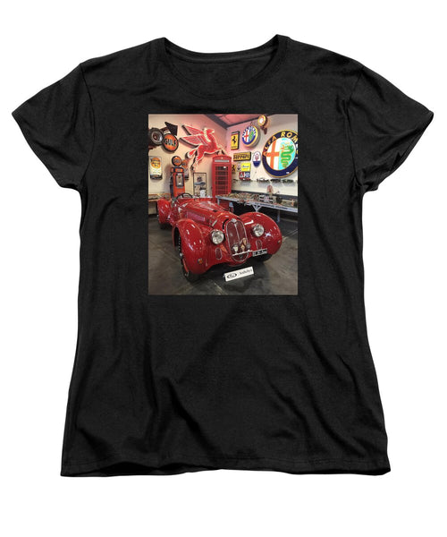 Classic Red Vintage Alfa Romeo - Women's T-Shirt (Standard Fit)
