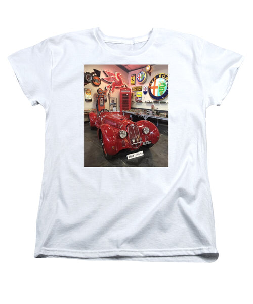 Classic Red Vintage Alfa Romeo - Women's T-Shirt (Standard Fit)