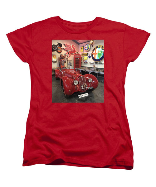 Classic Red Vintage Alfa Romeo - Women's T-Shirt (Standard Fit)