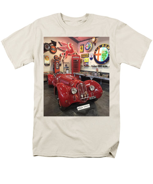 Classic Red Vintage Alfa Romeo - Men's T-Shirt  (Regular Fit)