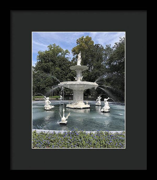 Forsythe Park Fountain Savannah Georgia - Framed Print