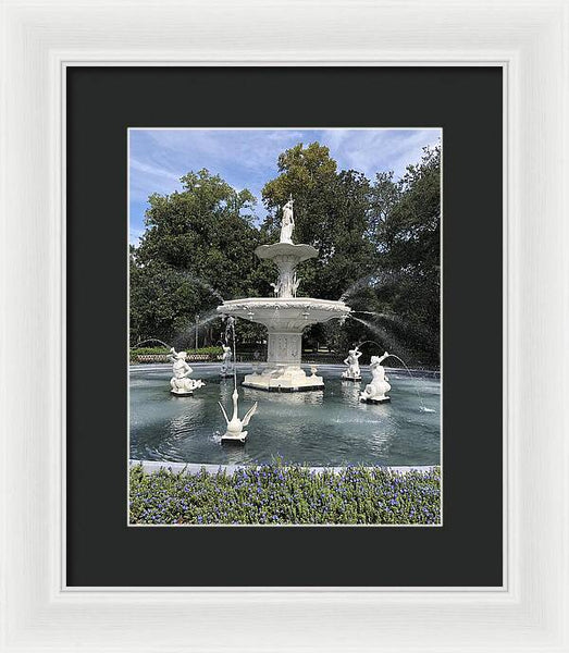 Forsythe Park Fountain Savannah Georgia - Framed Print