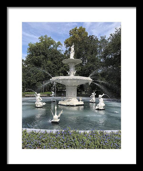 Forsythe Park Fountain Savannah Georgia - Framed Print