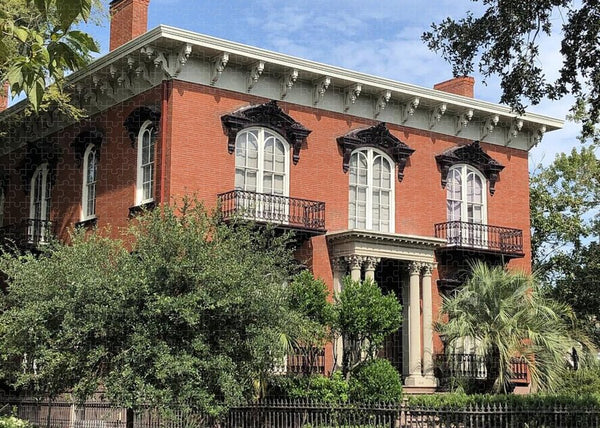 Historic Red Brick Mansion - Puzzle