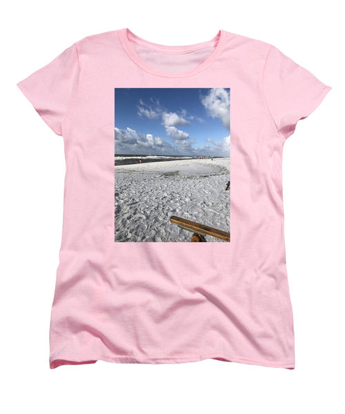 Sunny Day on a Florida Beach - Women's T-Shirt (Standard Fit)