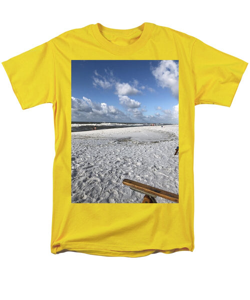 Sunny Day on a Florida Beach - Men's T-Shirt  (Regular Fit)