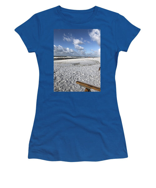 Sunny Day on a Florida Beach - Women's T-Shirt