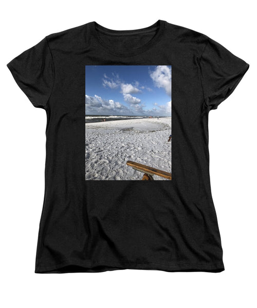 Sunny Day on a Florida Beach - Women's T-Shirt (Standard Fit)