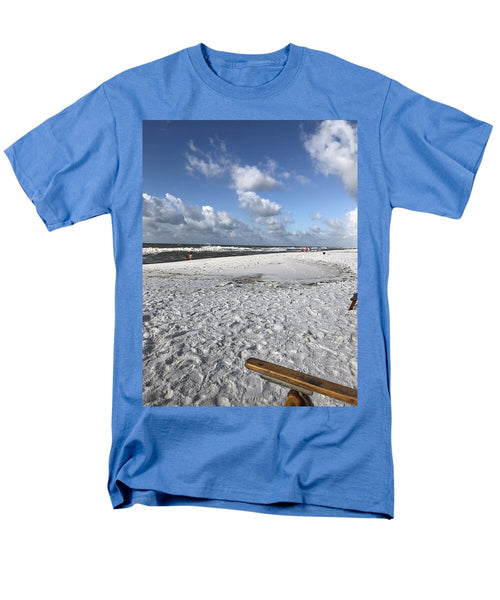 Sunny Day on a Florida Beach - Men's T-Shirt  (Regular Fit)