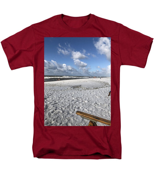 Sunny Day on a Florida Beach - Men's T-Shirt  (Regular Fit)