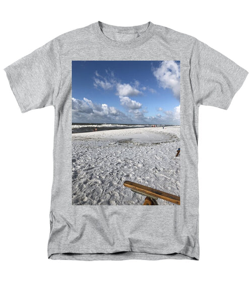 Sunny Day on a Florida Beach - Men's T-Shirt  (Regular Fit)