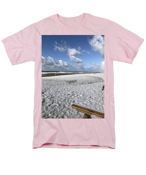 Sunny Day on a Florida Beach - Men's T-Shirt  (Regular Fit)
