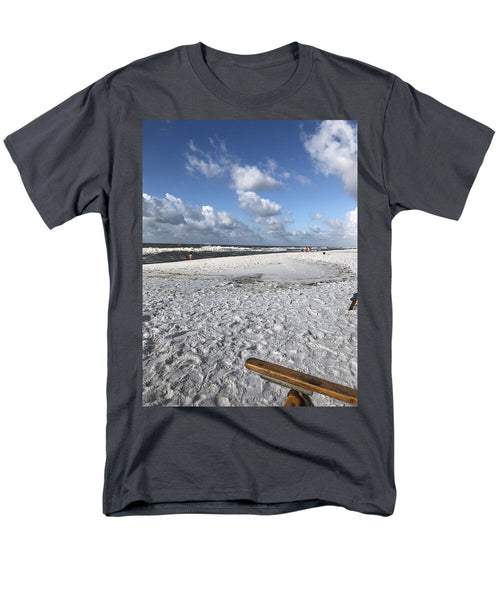 Sunny Day on a Florida Beach - Men's T-Shirt  (Regular Fit)