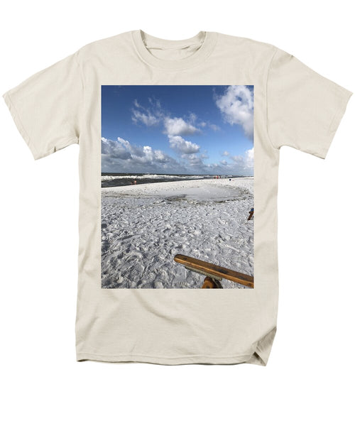 Sunny Day on a Florida Beach - Men's T-Shirt  (Regular Fit)