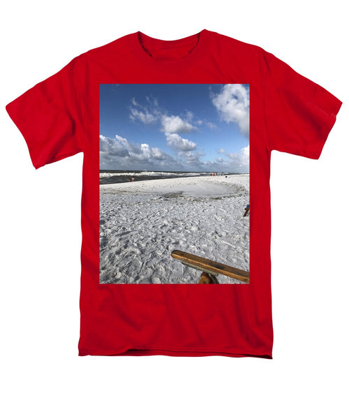 Sunny Day on a Florida Beach - Men's T-Shirt  (Regular Fit)