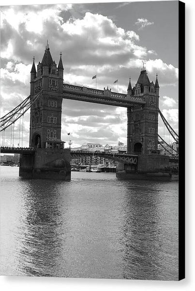 Tower Bridge in Black and White - Canvas Print
