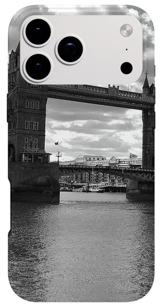 Tower Bridge in Black and White - Phone Case