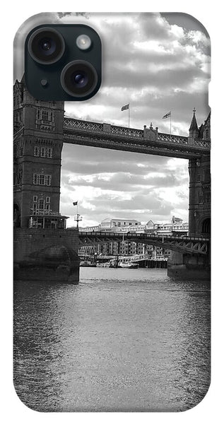 Tower Bridge in Black and White - Phone Case