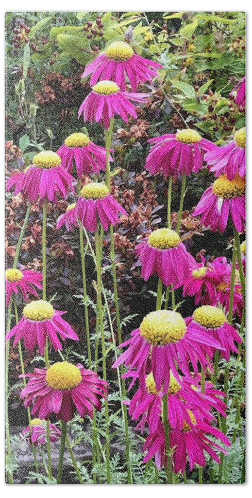 Vibrant Pink flowers Blooming - Beach Towel