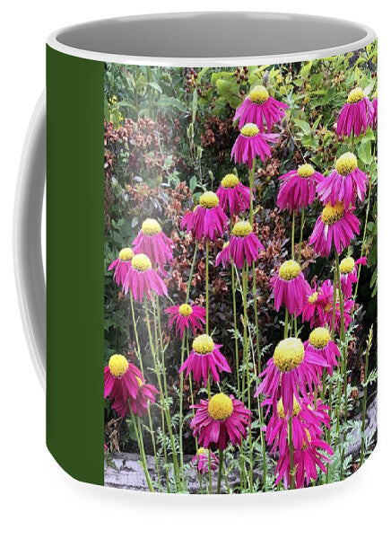 Vibrant Pink flowers Blooming - Mug